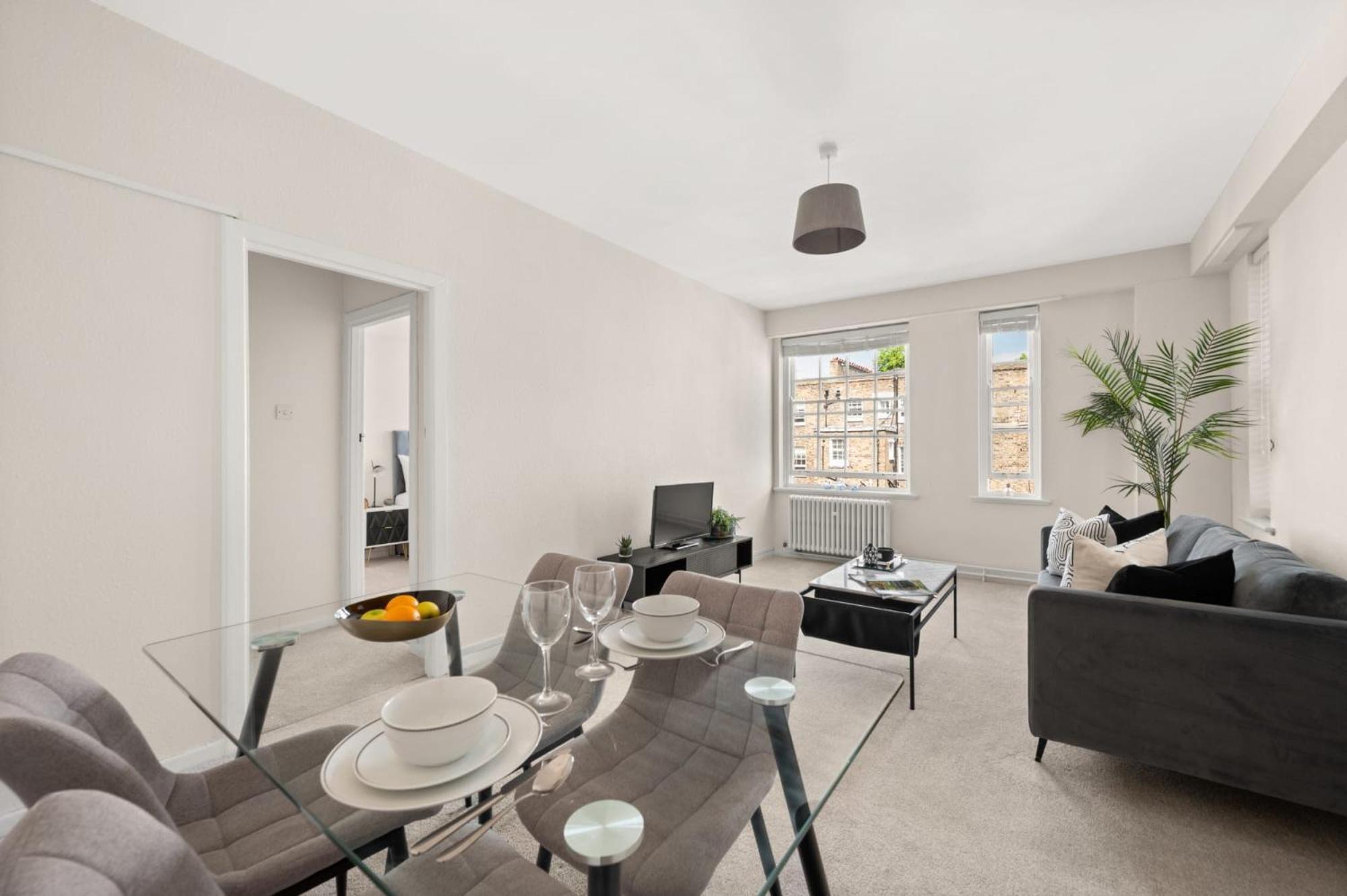 Appartement Dolphin House - Serviced Living In *