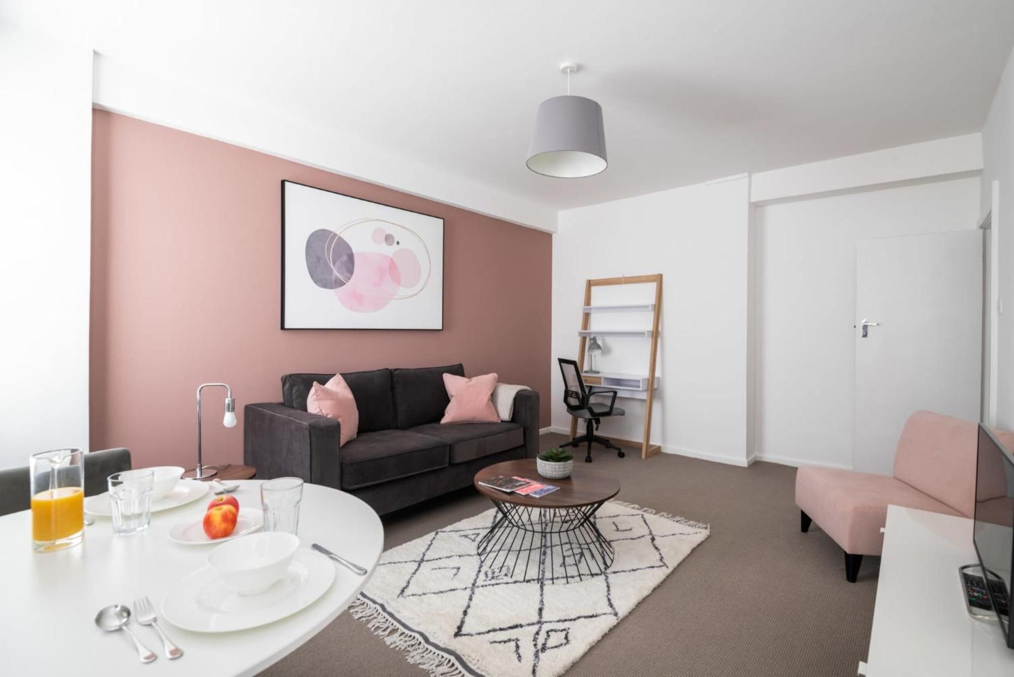 Appartement Dolphin House - Serviced Living In