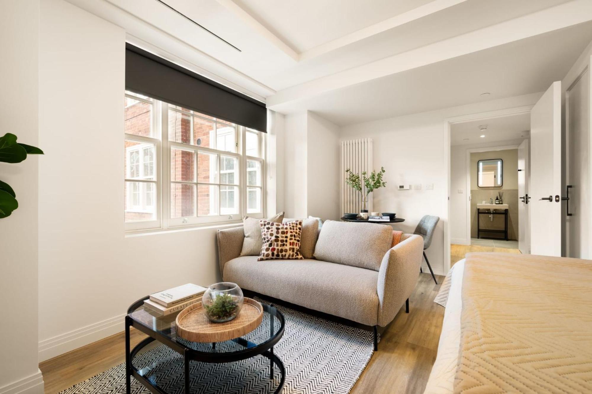 Dolphin House - Serviced Living In Appartement *